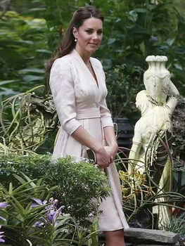Принцесса Кейт Миддлтон, Новое высококачественное модное осеннее молочно-белое плиссированное платье с принтом для вечеринки, сексуальное платье миди для подиума