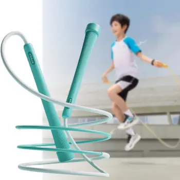 Детская скакалка для прыжков Сверхлегкая скакалка без спутывания, нескользящая ручка, удобный захват, портативный тренажер для детей