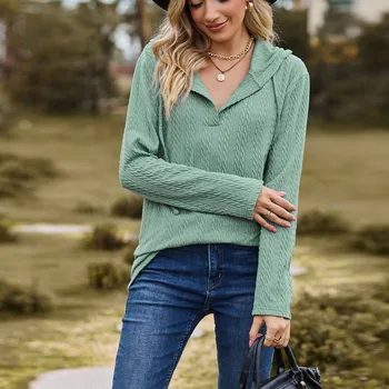 2023 Новые осенне-зимние удобные и повседневные однотонные плиссированные трендовые свободные женские свитера с длинными рукавами для поездок на работу